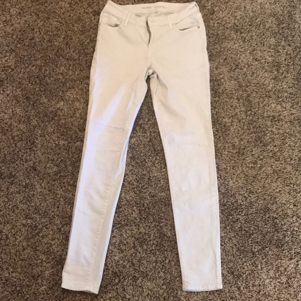 Mid rise skinny jeans